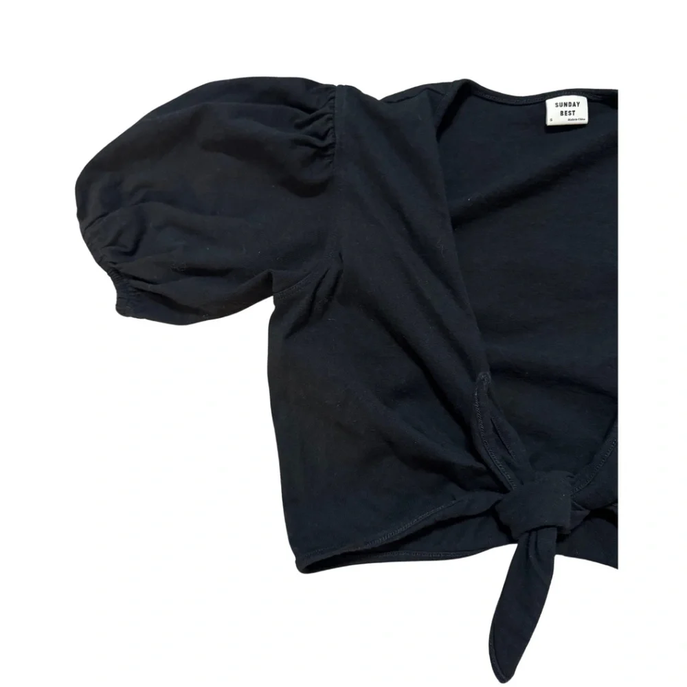 Aritzia Puff Sleeve Tie Up Crop Top - Picture 3 of 4